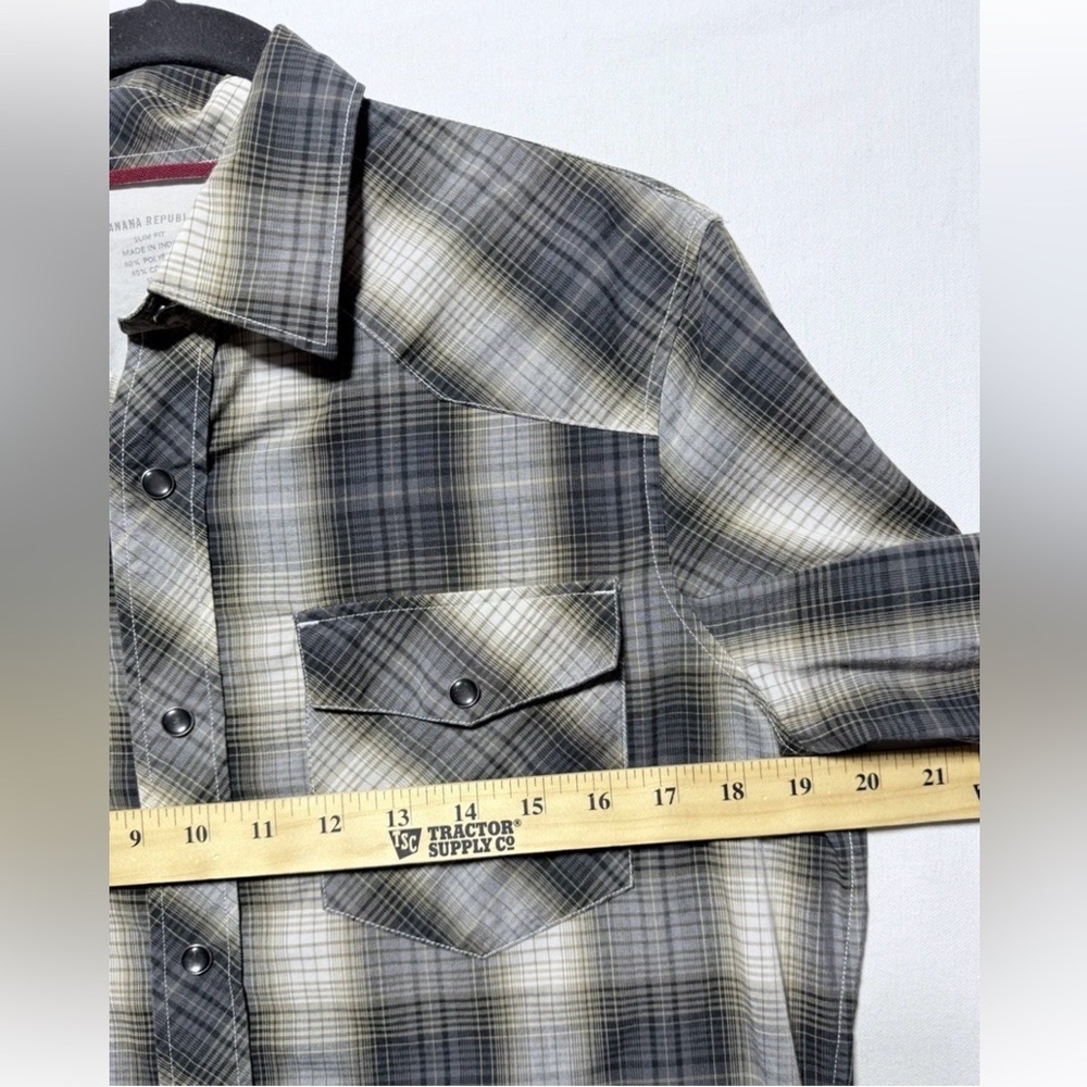 Banana Republic Men’s Slim Fit Pearl Snap Western Y2K 2007 Plaid Shirt Sz Small - Picture 9 of 9